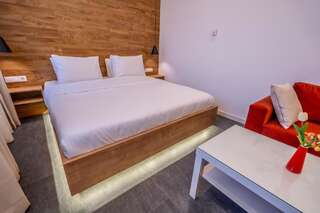 Отель 5 STAR APART HOTEL Тбилиси Номер-студио с балконом-25