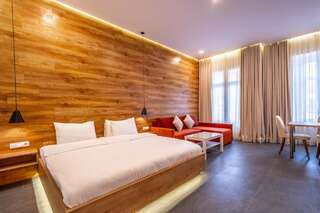 Отель 5 STAR APART HOTEL Тбилиси Двухместный номер Делюкс с 1 кроватью или 2 отдельными кроватями и балконом-5